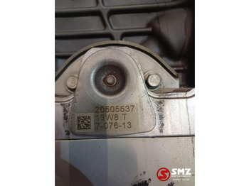 Moteur et pièces pour Camion Renault Occ motoroliekoeler + motoroliekoelerdeksel DXI13: photos 4 Moteur et pièces pour Camion Renault Occ motoroliekoeler + motoroliekoelerdeksel DXI13: photos 4