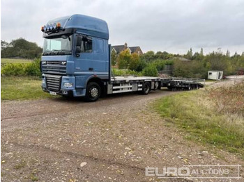 Camion plateau DAF XF 105