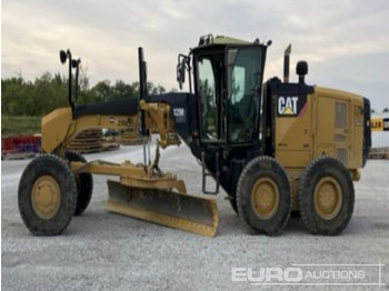 Niveleuse 2014 CAT 12M2 AWD: photos 5 Niveleuse 2014 CAT 12M2 AWD: photos 5