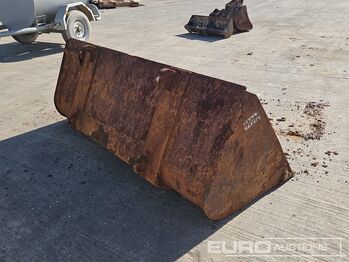 Godet 90" Loading Bucket to suit Telehandler: photos 5