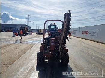 Trancheuse Ditch Witch RT40: photos 4