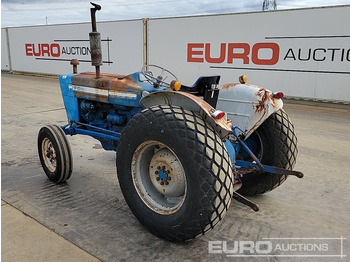 Tracteur agricole Ford 2000: photos 3