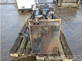 Groupe électrogène Generator, 4 Cylinder Engine: photos 4 Groupe électrogène Generator, 4 Cylinder Engine: photos 4