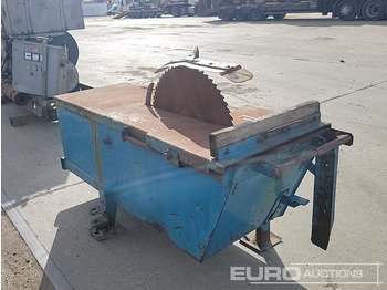 Machine agricole Kidd PTO Driven Table Saw: photos 3 Machine agricole Kidd PTO Driven Table Saw: photos 3