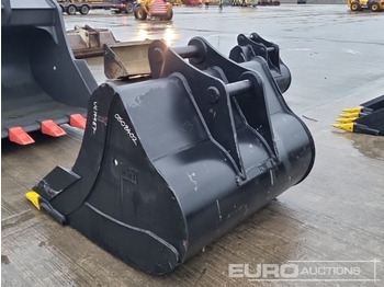 Godet neuf Unused 60" Digging Bucket 80mm Pin to suit 20 Ton Excavator: photos 3 Godet neuf Unused 60" Digging Bucket 80mm Pin to suit 20 Ton Excavator: photos 3