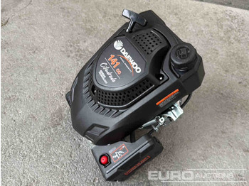 Équipement de garage Unused Daewoo DV150 141cc Petrol Engine (2 of): photos 3 Équipement de garage Unused Daewoo DV150 141cc Petrol Engine (2 of): photos 3