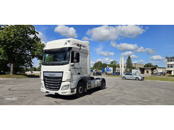 Tracteur routier DAF XF 105 460
