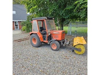 Tracteur communal KUBOTA