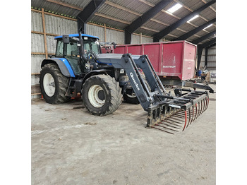 Tracteur agricole NEW HOLLAND TM190