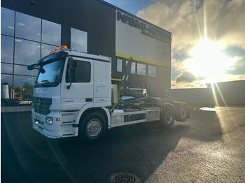 Camion ampliroll MERCEDES-BENZ Actros 2545