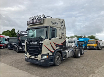 Châssis cabine SCANIA R 650