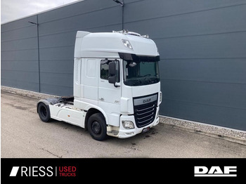 Tracteur routier DAF XF 460