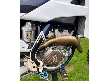 Motocyclette Husqvarna 250 F: photos 5