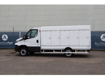 Fourgon grand volume IVECO Daily 35s12