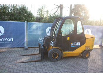 Chariot télescopique JCB