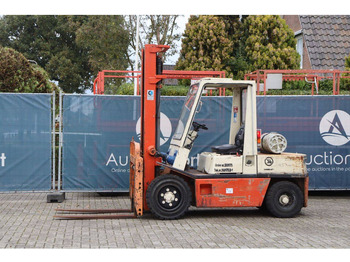 Chariot élévateur à gaz NISSAN