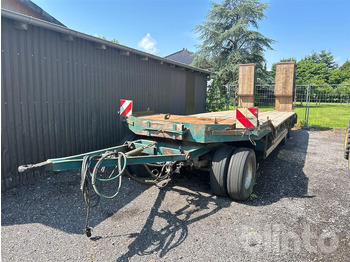 Remorque porte-engin surbaissée MÜLLER MITTELTAL