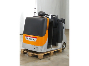 Chariot tracteur STILL