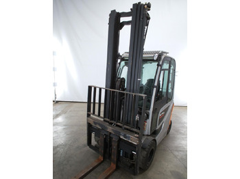 Chariot élévateur électrique STILL RX60