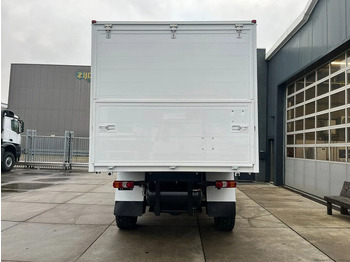 Camion neuf Mercedes-Benz Atego 1725 A 4x4 Service Truck: photos 5