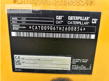 Chargeuse sur pneus Cat 906-14: photos 5