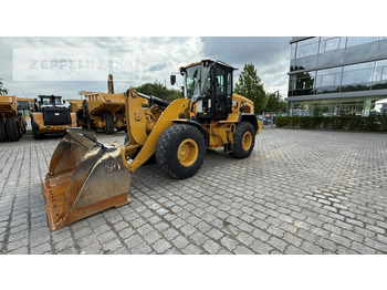 Chargeuse sur pneus CATERPILLAR 930M