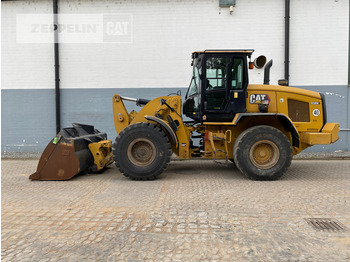 Chargeuse sur pneus CATERPILLAR 938M