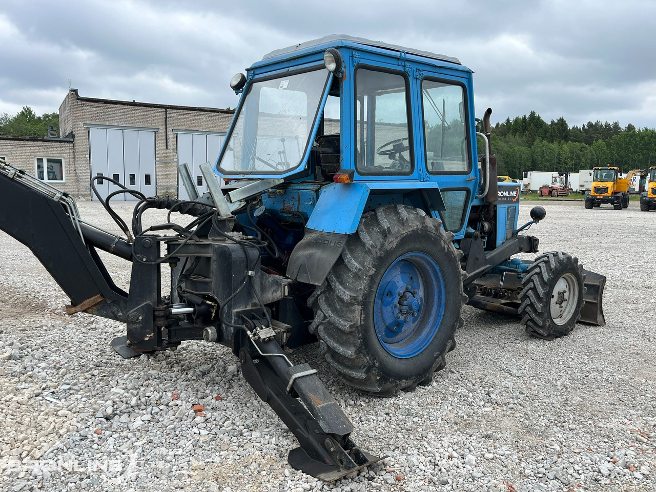 1992 MTZ 82 Traktor-ekskavaator - Tractopelle: photos 5 1992 MTZ 82 Traktor-ekskavaator - Tractopelle: photos 5