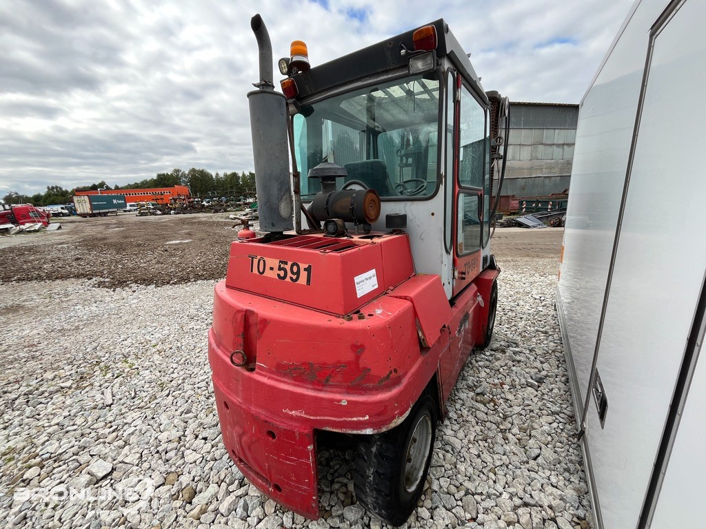 2000 Kalmar DCD 55-6H tõstuk - Chariot élévateur diesel: photos 5 2000 Kalmar DCD 55-6H tõstuk - Chariot élévateur diesel: photos 5