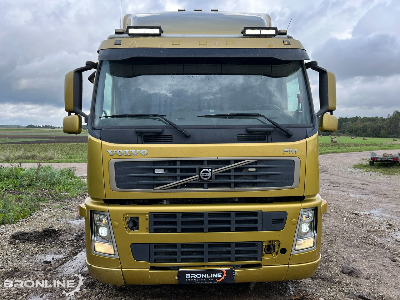 2006 Volvo FM400 + 2000 FLIEGL SZS 280 Flatbed - Tracteur routier: photos 3 2006 Volvo FM400 + 2000 FLIEGL SZS 280 Flatbed - Tracteur routier: photos 3