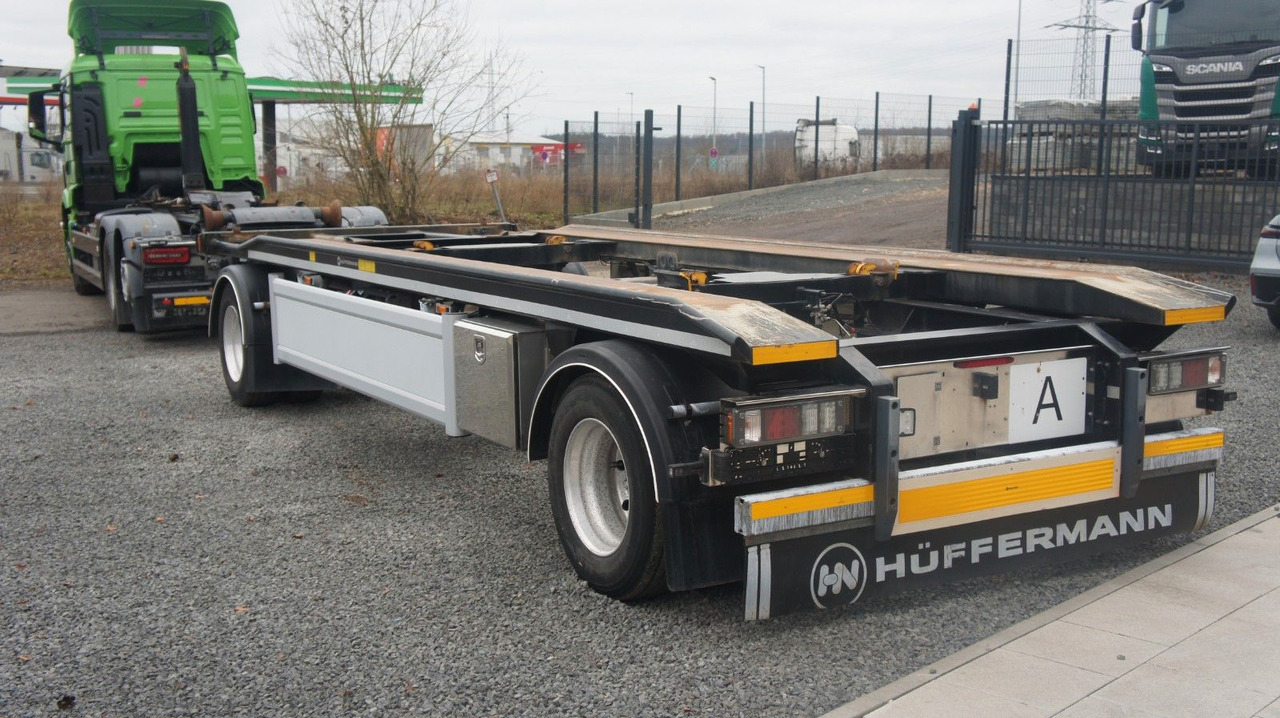 Hüffermann HAR 18.67 Abrollanhänger Doppelbereifung - Remorque ampliroll/ Multibenne: photos 3 Hüffermann HAR 18.67 Abrollanhänger Doppelbereifung - Remorque ampliroll/ Multibenne: photos 3