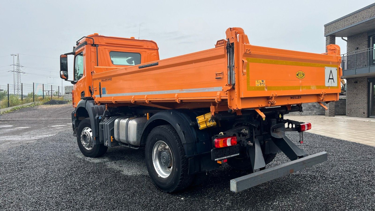 Mercedes-Benz Arocs 1835 Dreiseitenkipper Meiller - Camion benne: photos 5 Mercedes-Benz Arocs 1835 Dreiseitenkipper Meiller - Camion benne: photos 5