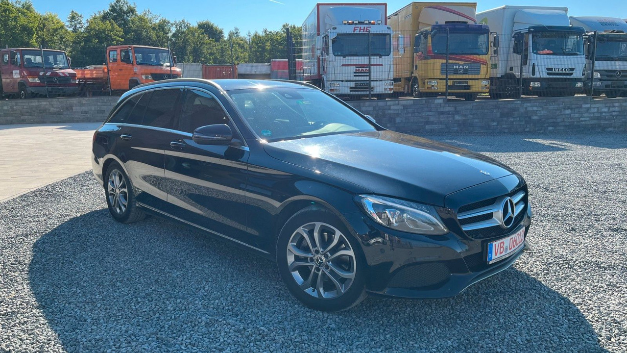 Mercedes-Benz C 220 C -Klasse T-Modell C 220 T BlueTec / d - Voiture: photos 3 Mercedes-Benz C 220 C -Klasse T-Modell C 220 T BlueTec / d - Voiture: photos 3