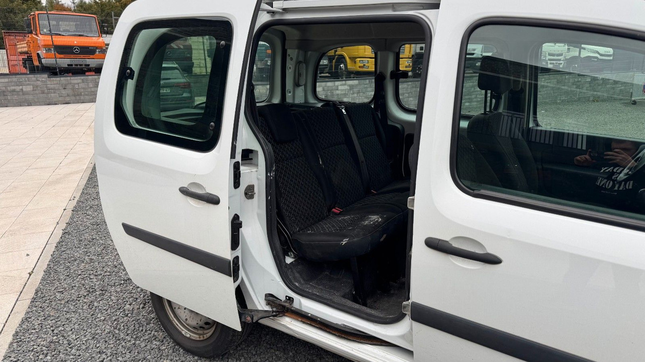Renault Kangoo Mehrzweckfahrzeug 1.6 Benzin - Voiture: photos 4 Renault Kangoo Mehrzweckfahrzeug 1.6 Benzin - Voiture: photos 4