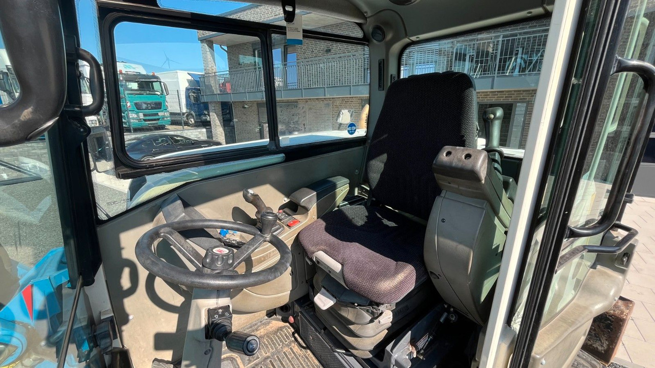 Terex TW110 Mobilbagger Verstellausleger 11000Kg - Pelle sur pneus: photos 5 Terex TW110 Mobilbagger Verstellausleger 11000Kg - Pelle sur pneus: photos 5