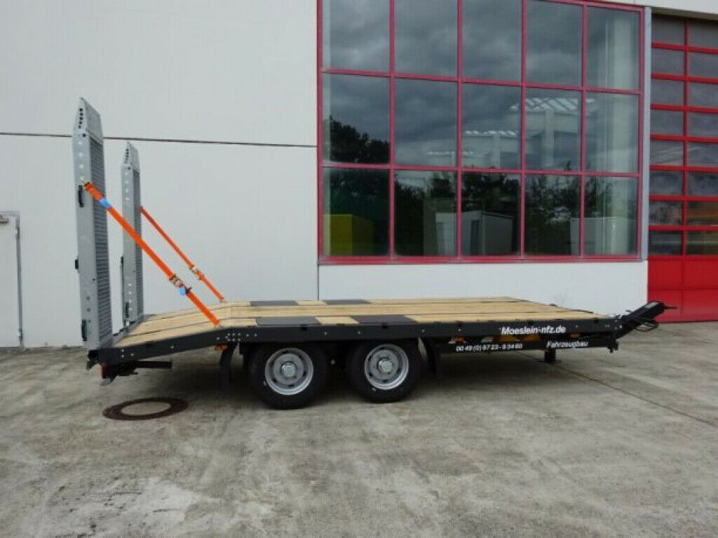 Möslein Neuer Tandemtieflader - Remorque porte-engin surbaissée: photos 5 Möslein Neuer Tandemtieflader - Remorque porte-engin surbaissée: photos 5
