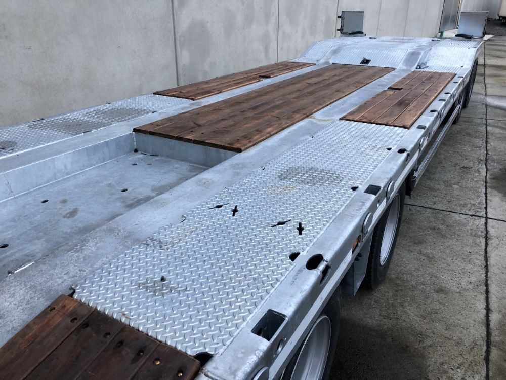 Remorque porte-engin surbaissée pour transport de équipements lourds neuf Möslein T 4 VB H1 1 neuer 4 Achs Tieflader hydraulischen Rampen: photos 13 Remorque porte-engin surbaissée pour transport de équipements lourds neuf Möslein T 4 VB H1 1 neuer 4 Achs Tieflader hydraulischen Rampen: photos 13