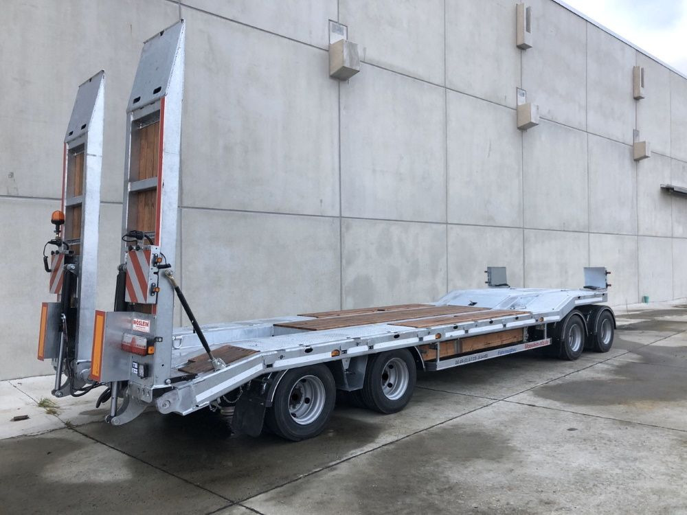 Remorque porte-engin surbaissée pour transport de équipements lourds neuf Möslein T 4 VB H1 1 neuer 4 Achs Tieflader hydraulischen Rampen: photos 10 Remorque porte-engin surbaissée pour transport de équipements lourds neuf Möslein T 4 VB H1 1 neuer 4 Achs Tieflader hydraulischen Rampen: photos 10