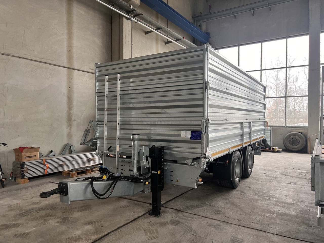 Möslein TTD 19 AB 19 t Tandem Kipper Tieflader2 x Aufsatzbordwänden-- Neufahrzeug -- - Remorque benne: photos 3 Möslein TTD 19 AB 19 t Tandem Kipper Tieflader2 x Aufsatzbordwänden-- Neufahrzeug -- - Remorque benne: photos 3