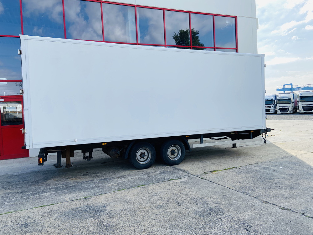 Tang, Karl K105 Tandem Kofferanhänger vorn Durchladbar - Remorque fourgon: photos 5 Tang, Karl K105 Tandem Kofferanhänger vorn Durchladbar - Remorque fourgon: photos 5