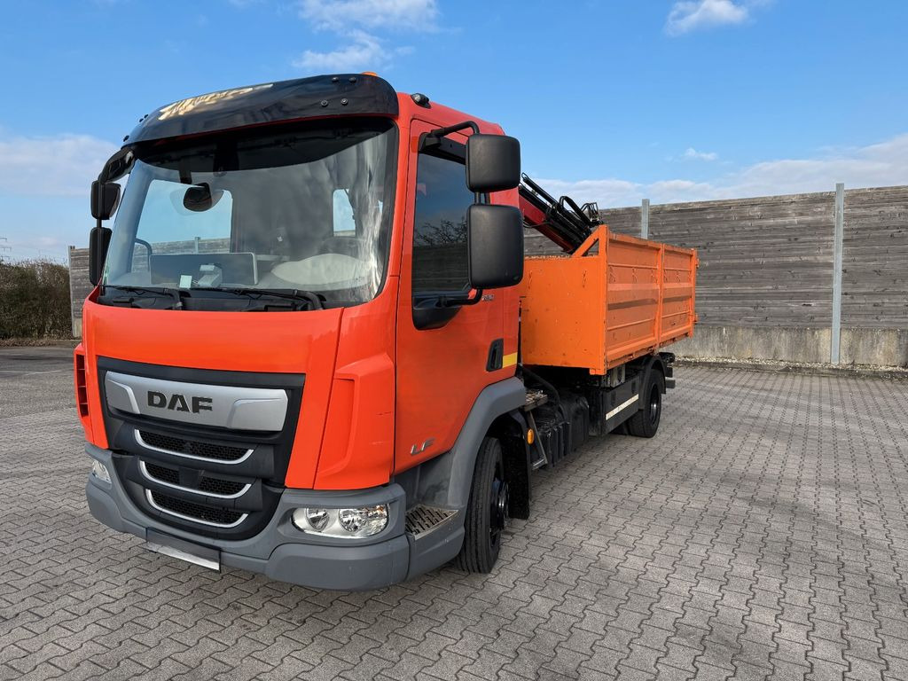 DAF FA LF 180 8t Abrollkipper mit Ladekran - Camion ampliroll, Camion grue: photos 1 DAF FA LF 180 8t Abrollkipper mit Ladekran - Camion ampliroll, Camion grue: photos 1