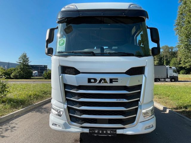 DAF FAN XF 480 mit VDL Abrollkipper DAF FAN XF 480 mit VDL Abrollkipper - Camion ampliroll: photos 2 DAF FAN XF 480 mit VDL Abrollkipper DAF FAN XF 480 mit VDL Abrollkipper - Camion ampliroll: photos 2