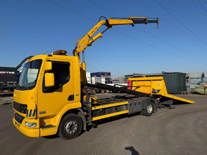 DAF LF 45 180 EEV 2013 plateau + bril + crane - Remorqueuse: photos 1 DAF LF 45 180 EEV 2013 plateau + bril + crane - Remorqueuse: photos 1
