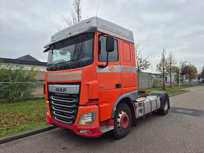 DAF XF 105.460 460 retarder - Tracteur routier: photos 1 DAF XF 105.460 460 retarder - Tracteur routier: photos 1
