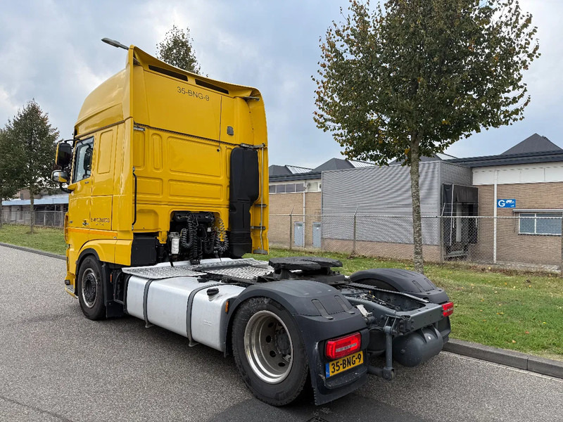 DAF XF 530 MEGA 5-2019 RETARDER ONLY 596.000 KM - Tracteur routier: photos 5 DAF XF 530 MEGA 5-2019 RETARDER ONLY 596.000 KM - Tracteur routier: photos 5