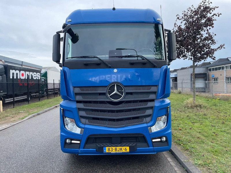Mercedes-Benz Actros 1943 full adr 2017 only 695.000 km - Tracteur routier: photos 5 Mercedes-Benz Actros 1943 full adr 2017 only 695.000 km - Tracteur routier: photos 5