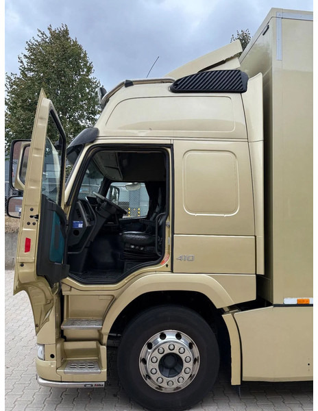 Camion fourgon Volvo FM 410 SHOWTRUCK-CAMPER-HORSETRUCK-RACETRUCK: photos 13
