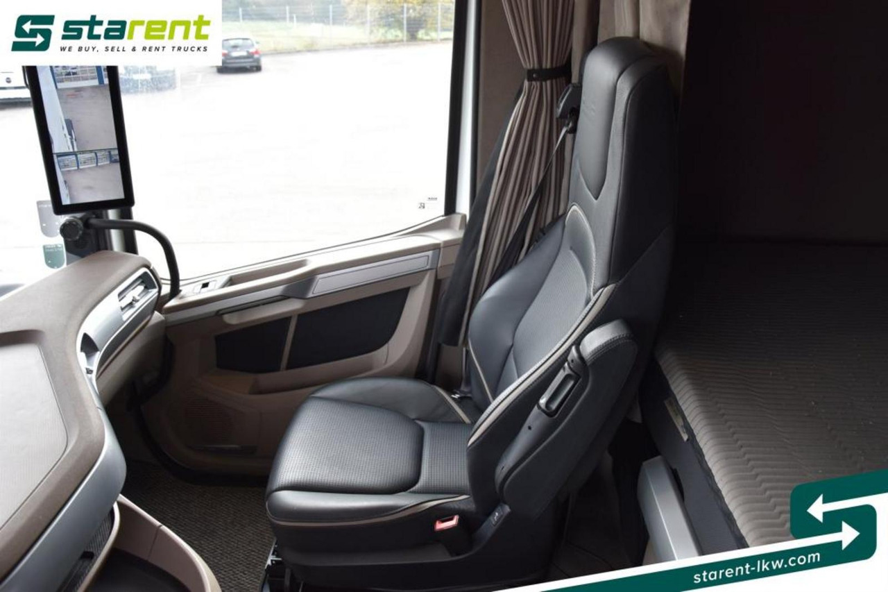 Tracteur routier DAF XG+ 530 Leder Intarder Standklima ACC Alufelgen: photos 16 Tracteur routier DAF XG+ 530 Leder Intarder Standklima ACC Alufelgen: photos 16