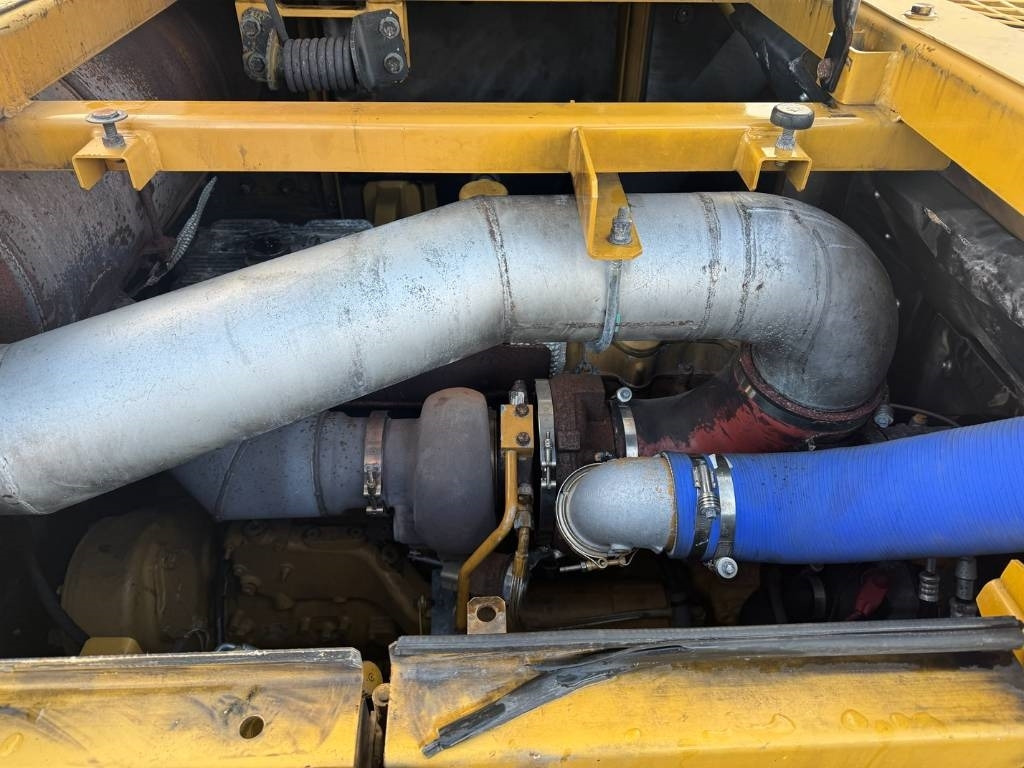 Pelle sur chenille CAT 390 D L ME: photos 21 Pelle sur chenille CAT 390 D L ME: photos 21