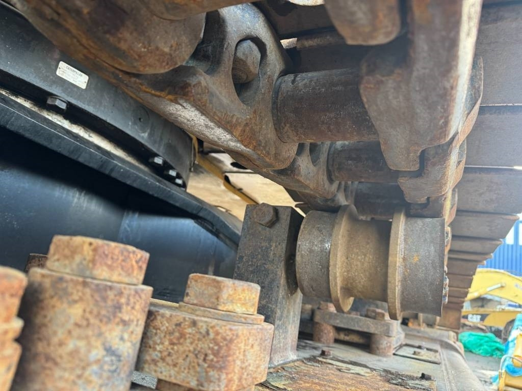 Pelle sur chenille CAT 390 D L ME: photos 13 Pelle sur chenille CAT 390 D L ME: photos 13